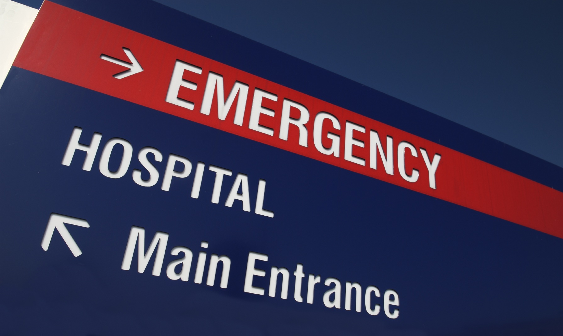 er-hospital-sign