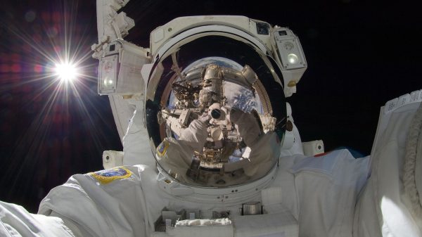 astronaut lult