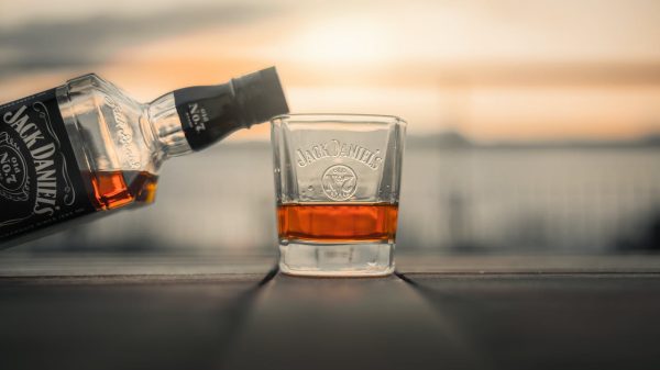 Whisky blijkt de meest effectieve hoestdrank