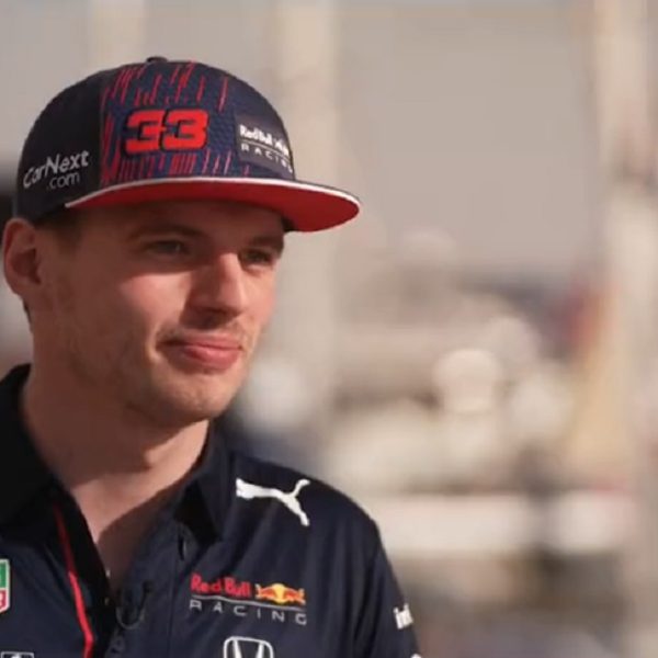 Verstappen naar Aston Martin