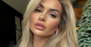 sarah van soelen Sarah van Soelen