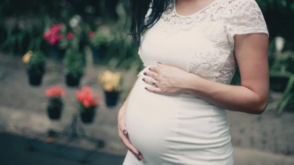 Koppel probeert al 4 jaar zwanger te raken maar vrouw is nog steeds maagd