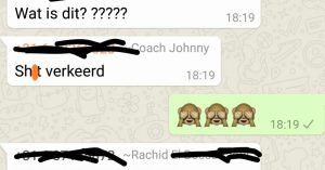 Voetbalcoach stuurt per ongeluk pikant WhatsApp bericht naar pupillen-ouders