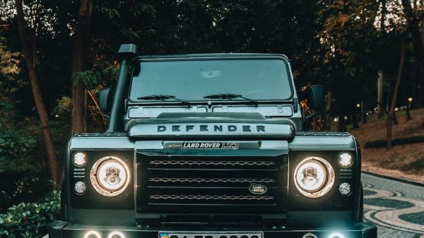 Land Rover Defenders