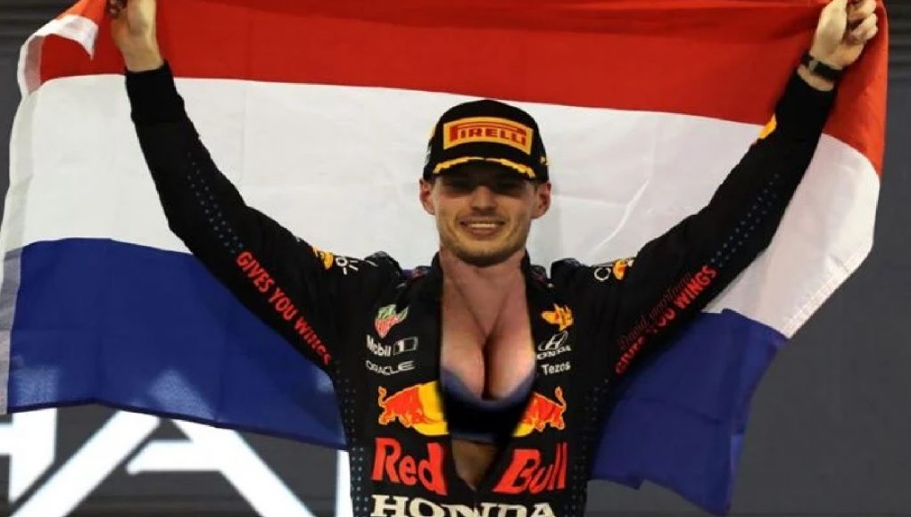 max verstappen ritst pak open