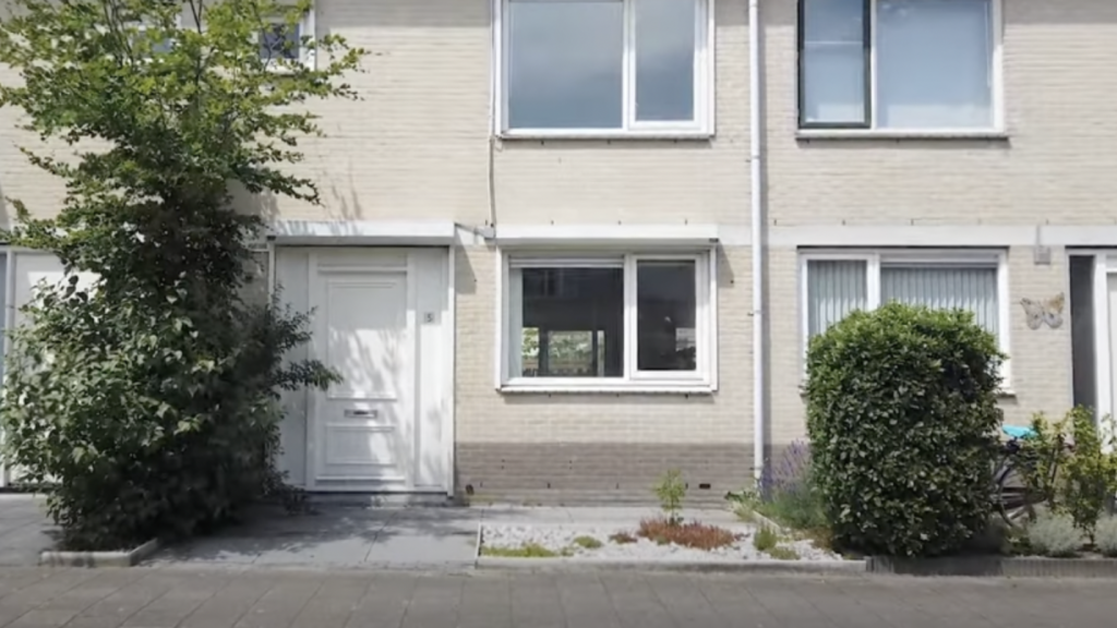 Rapper Donnie en vriendin kopen hun Droomstek