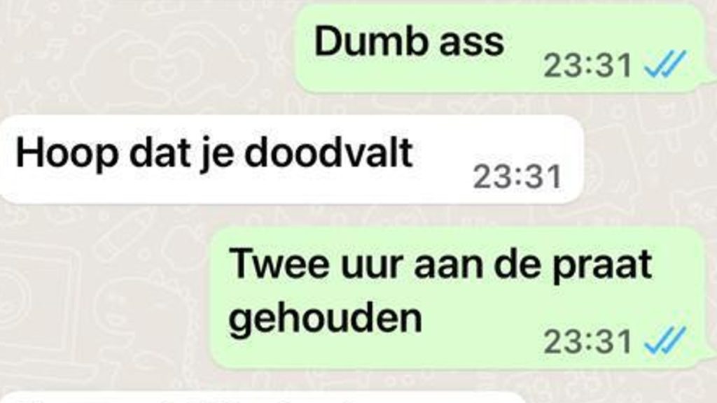 Gast laat Whatsapp-oplichter ontploffen van woede nadat hij uren aan