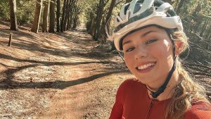 Hollandse Wielrenster Puck Moonen met Verbluffende Bikinifoto