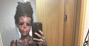 De Extreme Transformatie van Daniëlle: Tatoeages en Neusamputatie