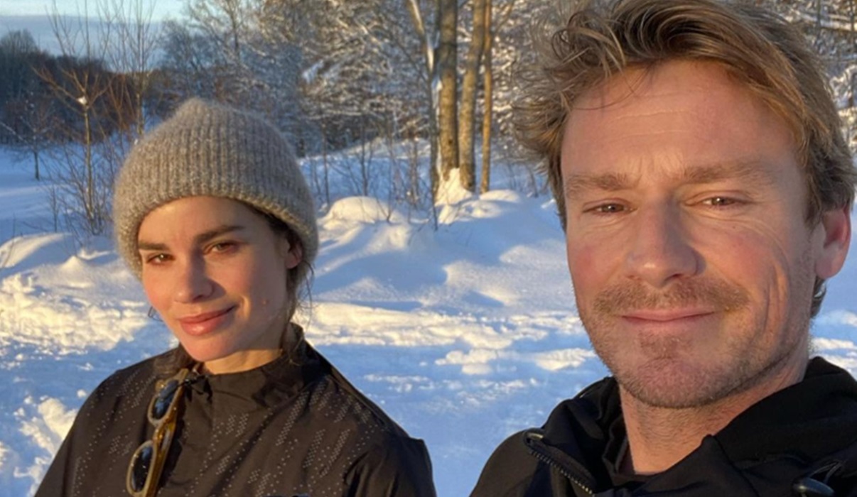 Enorme beerput over Sander Schimmelpenninck gaat open: 'Terwijl vriendin in Zweden zit'