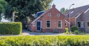 Deze goedkope kluswoning met grote tuin op Funda is perfect voor introverts