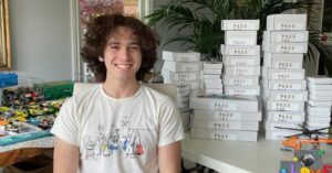 Tiener Start LEGO- project Voor Kinderen in Nood: ‘Pass the Bricks’