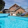Deze vrijstaande woning met zwembad op Funda koop je voor de prijs van een rijtjeshuis