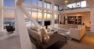 Penthouse met Hoogst Gelegen Privé Zwembad van Nederland nu te koop op Funda