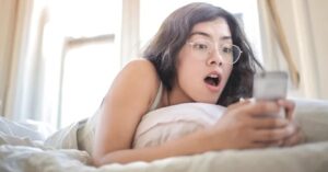 Vrouw gaat uit en krijgt na 7 dagen bizar verzoek van Tinder date