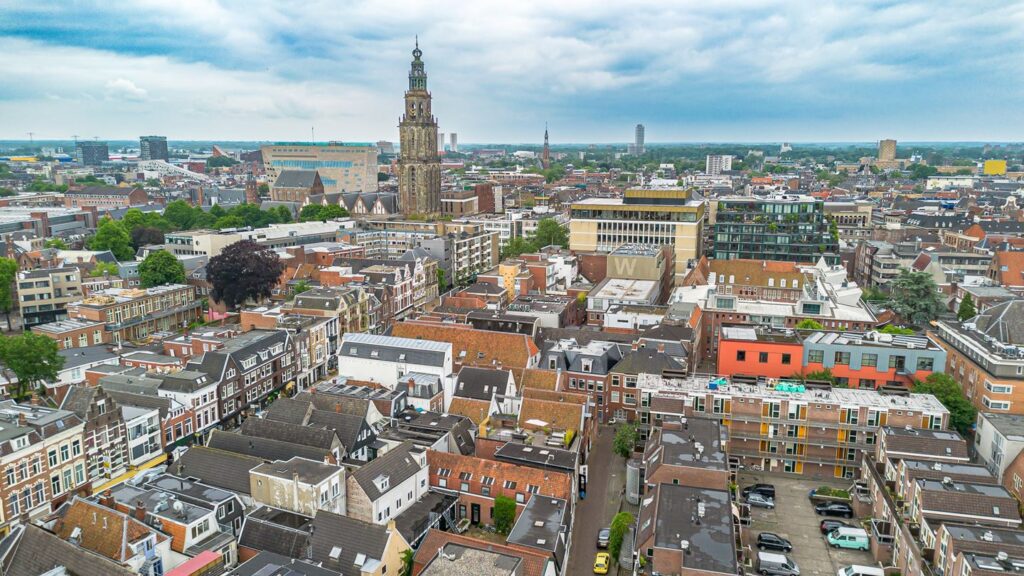 Voormalig pakhuis in centrum Groningen op Funda omgebouwd tot droomwoning!