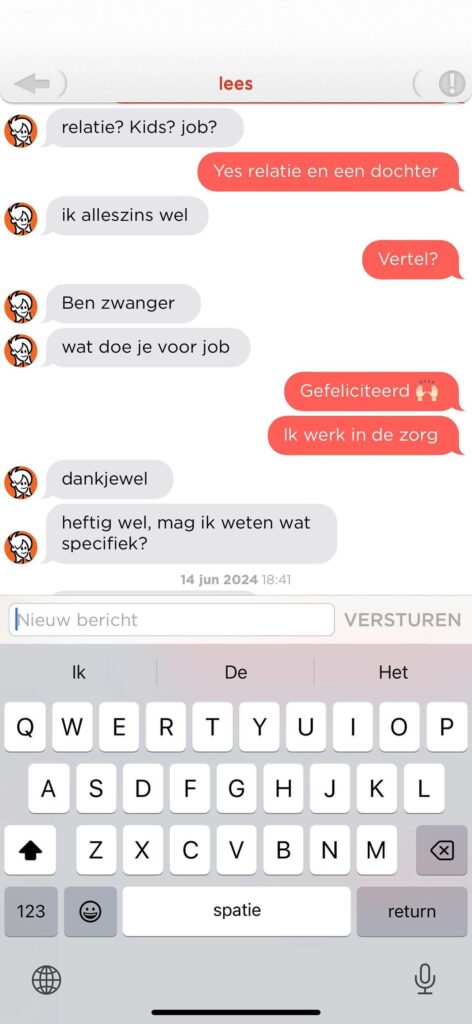 Onschuldig spelletje Wordfeud met politieagente neemt vreemde wending na 'random vraag'...2