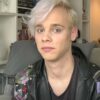 Floris verdrietig omdat hij met 'hem' wordt aangesproken: 'Ik ben genderfluïde'