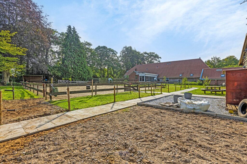 Complete paardenranch te koop op Funda!