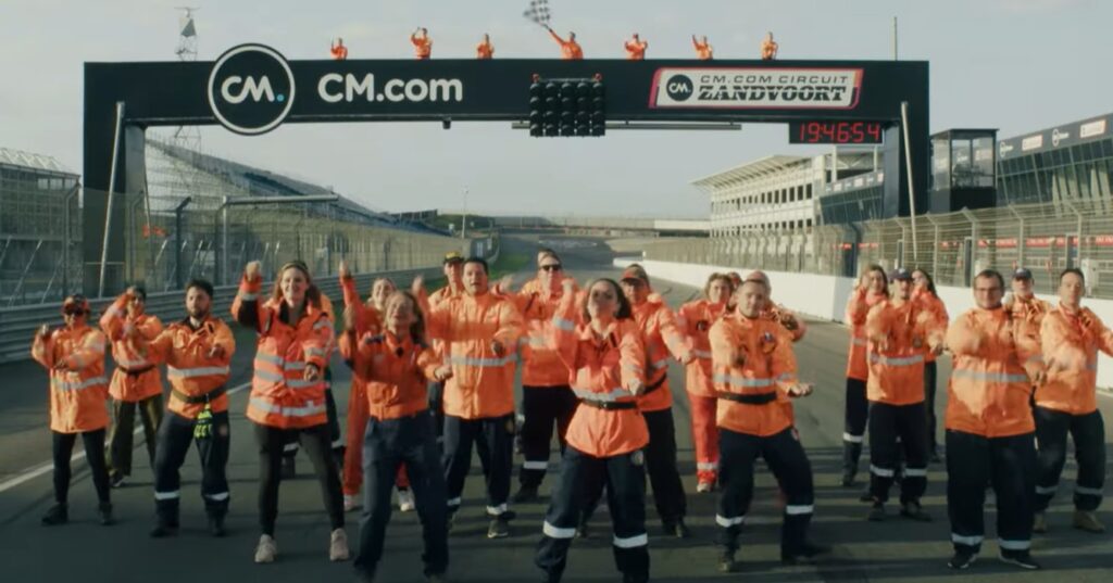 Marshalls tijdens GP van Zandvoort hakken erop los op dj Paul Elstak