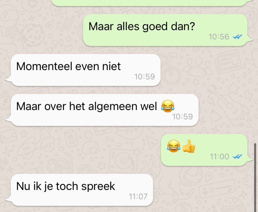 Dame krijgt middenin de nacht een appje van een oude vriend maar de volgende dag escaleert gesprek