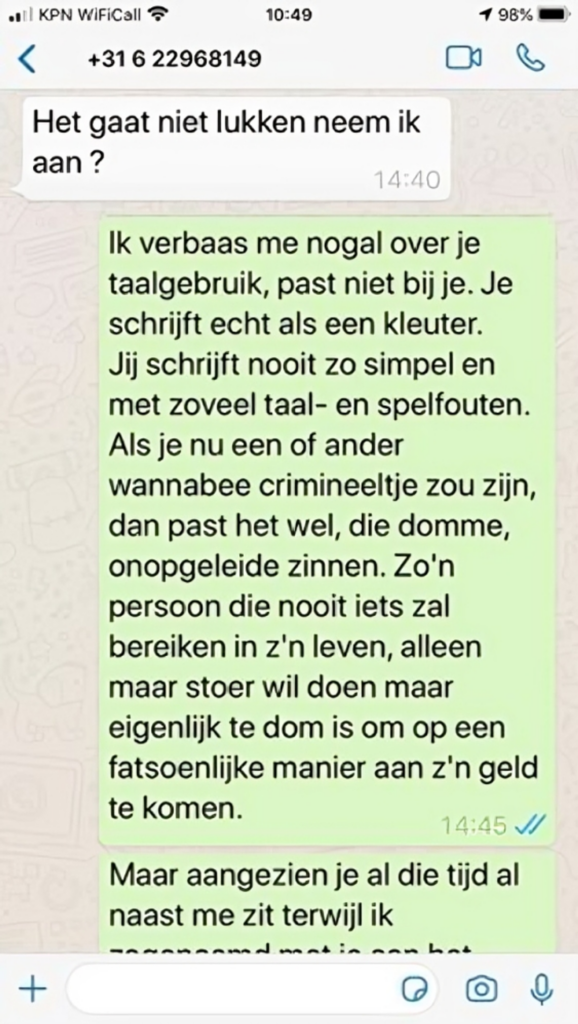 Geniale 'vader' laat Whatsapp-oplichter denken dat hij miljonair te pakken heeft