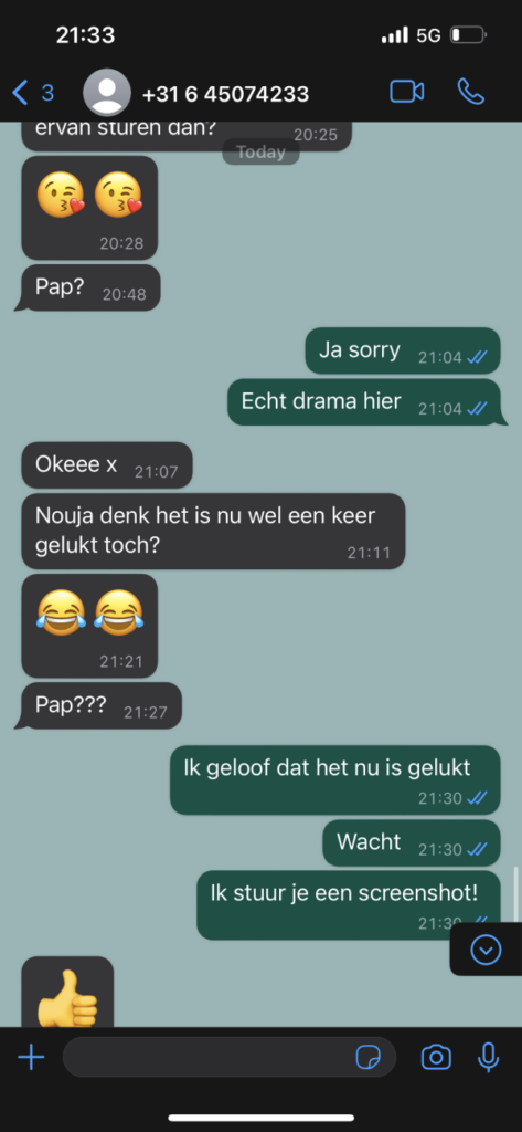 Gast drijft Whatsapp-oplichter tot wanhoop door hem urenlang aan het lijntje te houden11