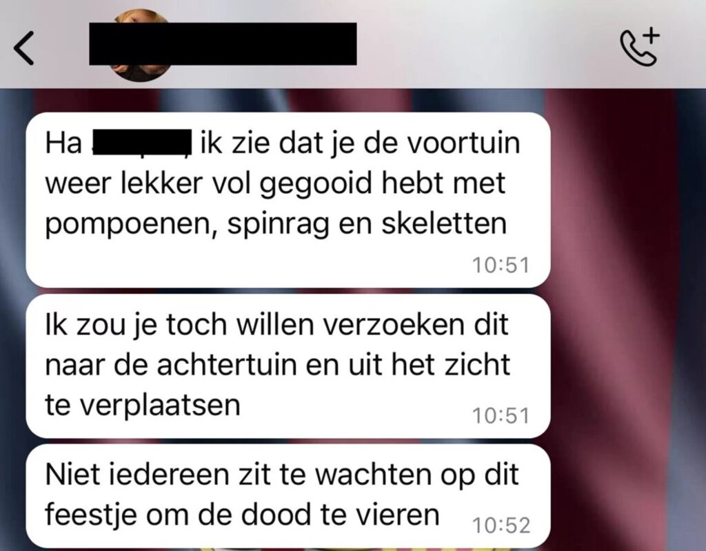 Buren krijgen ruzie om Halloween-versiering vanwege schoonmoeder visite "Haal weg!"1