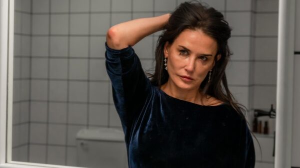 Nieuwe horrorfilm met Demi Moore zo gruwelijk dat kijkers overgevend de zaal verlaten