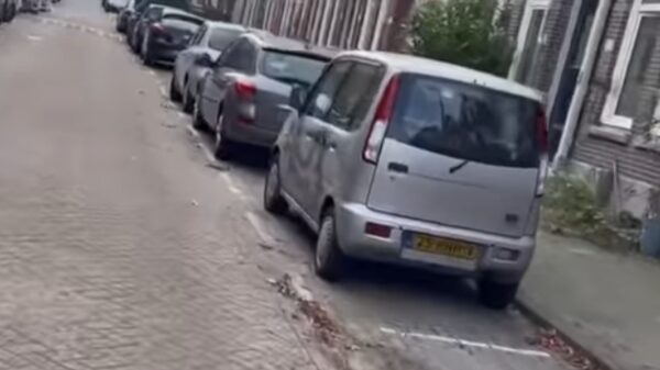 Auto van Rotterdammer die met goede been uit verkeerde bed is gestapt krijgt gratis make-over