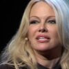 Pamela Anderson onthult bizar verzoek Hugh Hefner waardoor ze wist dat ze Playboy Mansion moest verlaten