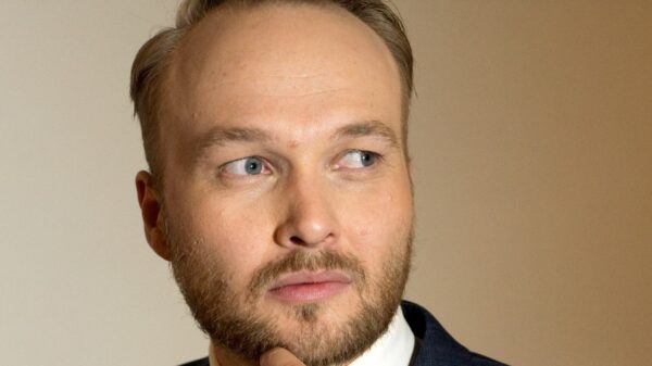 Dit enorme salaris gaat Arjen Lubach en team verdienen bij RTL