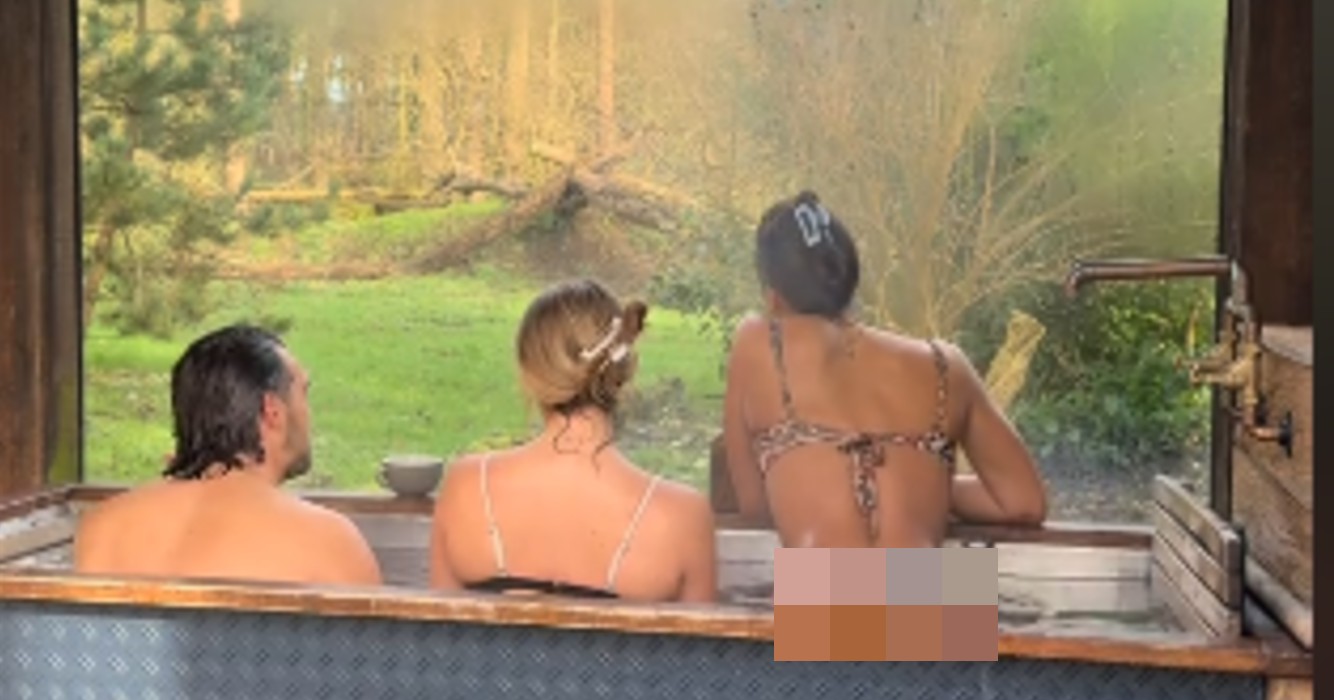 hottub