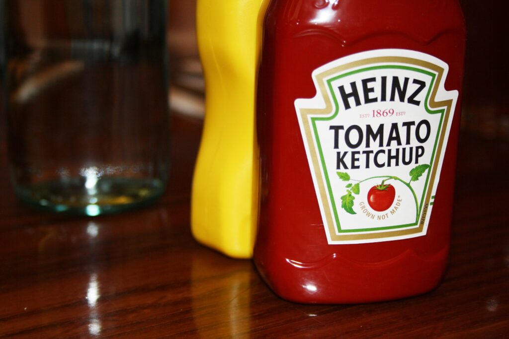 Moet ketchup in de koelkast?