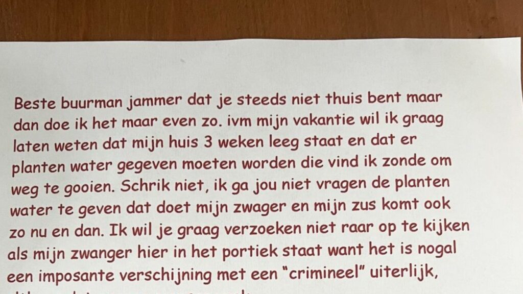 Buurman krijgt bizarre brief van nieuwe buurvrouw met waarschuwing voor 'zwager met crimineel uiterlijk'