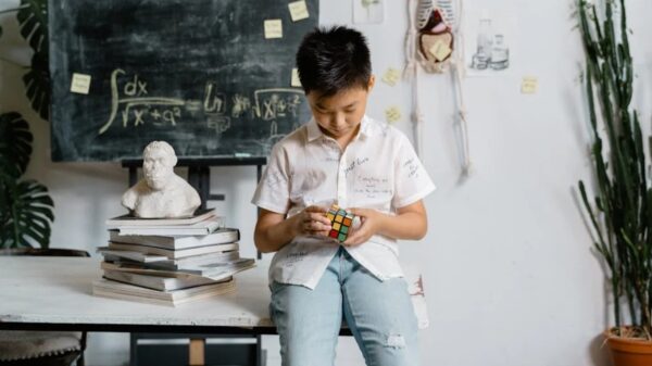 Wetenschappers beweren: 'Aan deze 7 zinnen herken je iemand met een laag IQ'