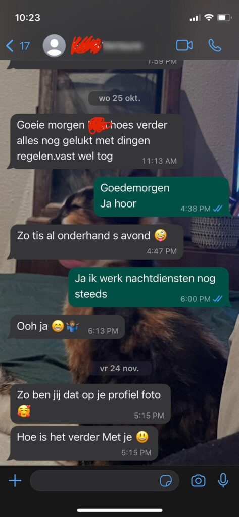 Niet al te professionele verkoper van alarmsystemen probeert klanten te versieren via Whatsapp