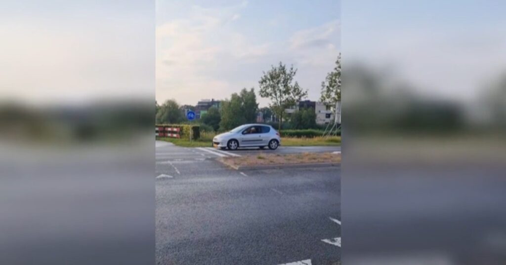 Stoer wegtrekken bij stoplicht in Peugeot 206 draait uit op gênante vertoning