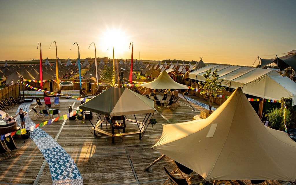 lowlands glamping