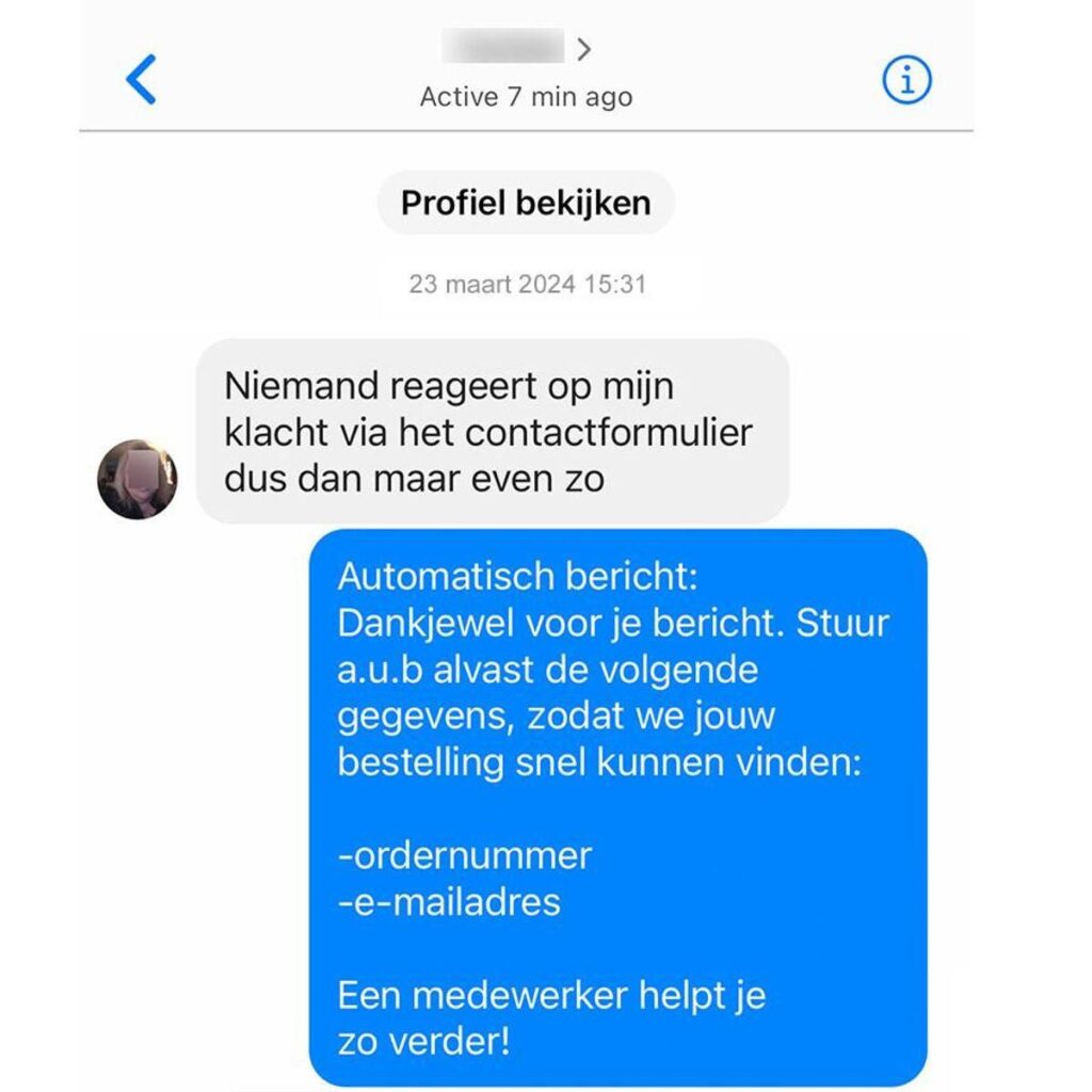 Totale 'Karen' gaat compleet los in chat van klantenservice vanwege gat in kussentje