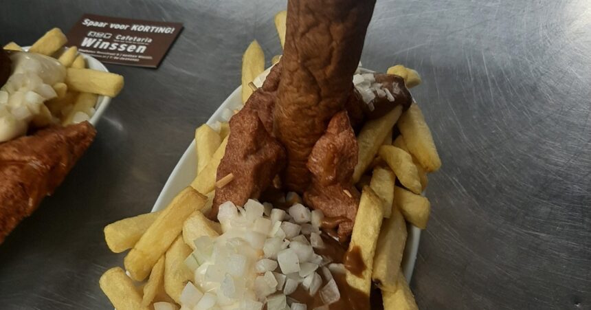 Snackbar heeft reusachtige 'Berenboot' op het menu met €5 boete als je hem niet op krijgt