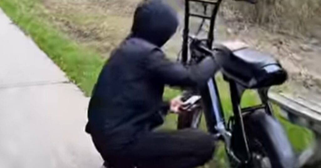 Gast maakt heerlijke parodie op hedendaagse Fatbike terreur van tegenwoordig