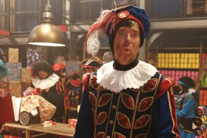 noodpakket waarschuwing in Sinterklaasjournaal