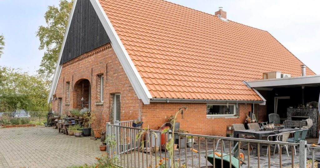 Prachtige Duitse woonboerderij op 5 minuten van de Nederlandse grens te koop voor een prikkie