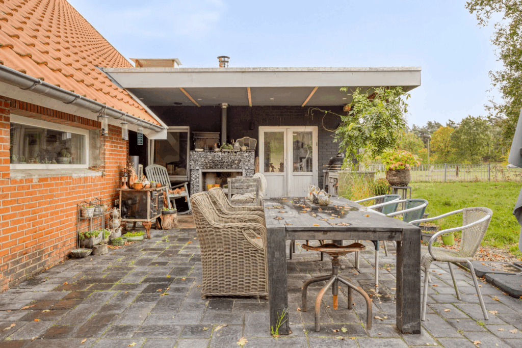 Prachtige Duitse woonboerderij op 5 minuten van de Nederlandse grens te koop voor een prikkie