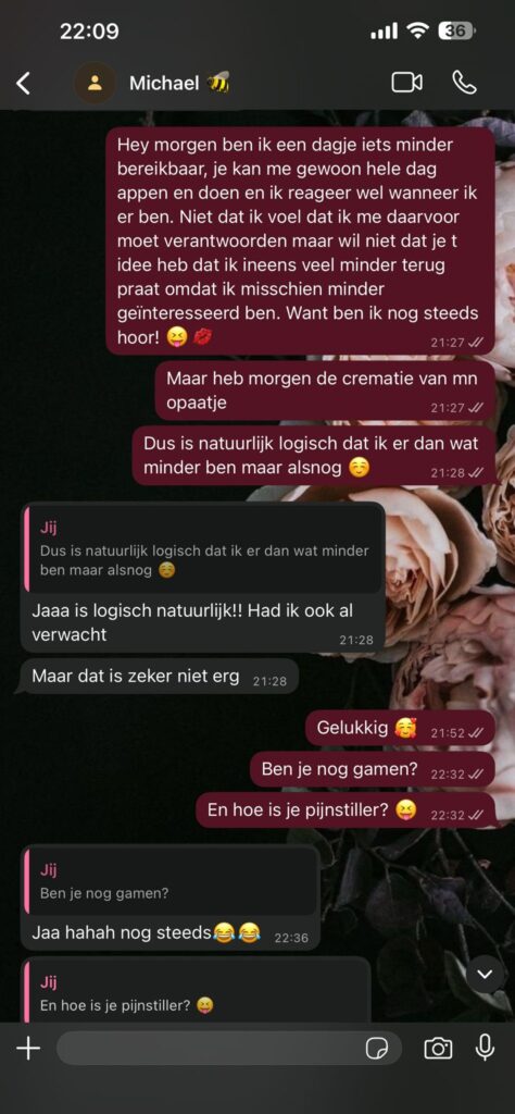 Meest emphatieloze gast ooit dumpt dame nadat ze niet snel genoeg reageert na crematie van haar opa