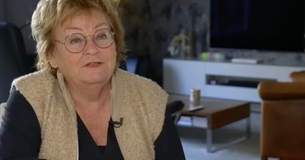 Lineke (65) en schoonzus lokken nepagenten geniaal in de val