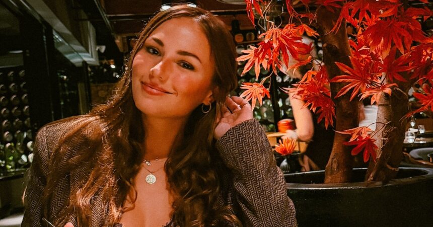 Puck Moonen zorgt voor rode oortjes met fotoserie op Instagram: 'Mooiste wielrenner ter wereld'