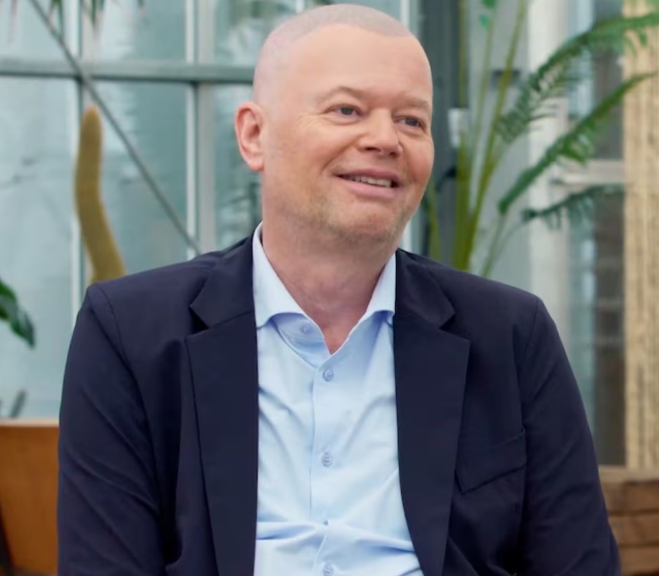 Raymond van Barneveld afgevallen