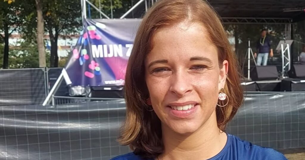 Roddelpraat: 'Radicaal rechtse-activist Els Rechts heeft wel heel verrassende nieuwe vriend'